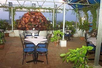 Hotel Maurya International Chennai Eksteriør bilde